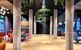 Koncept Hotel International